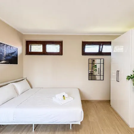 1 Dolce Milano-monza Apartment *